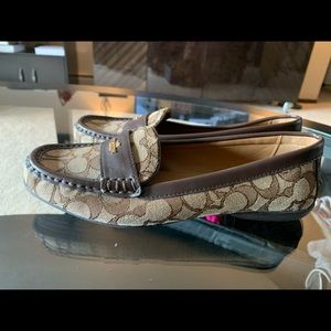 Coach loafers size 8 — like new
